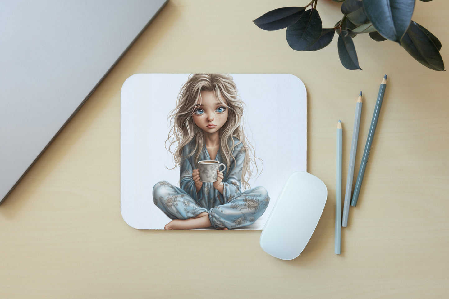 Lazy girl mouse pad